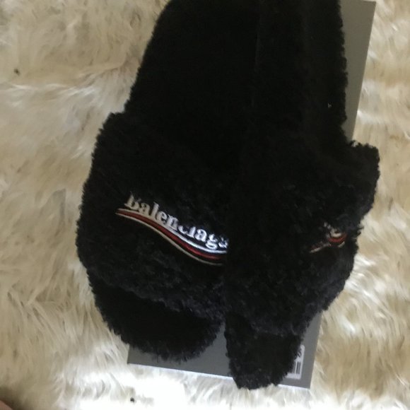 Balencaga fur slides size 42 New - Picture 1 of 2